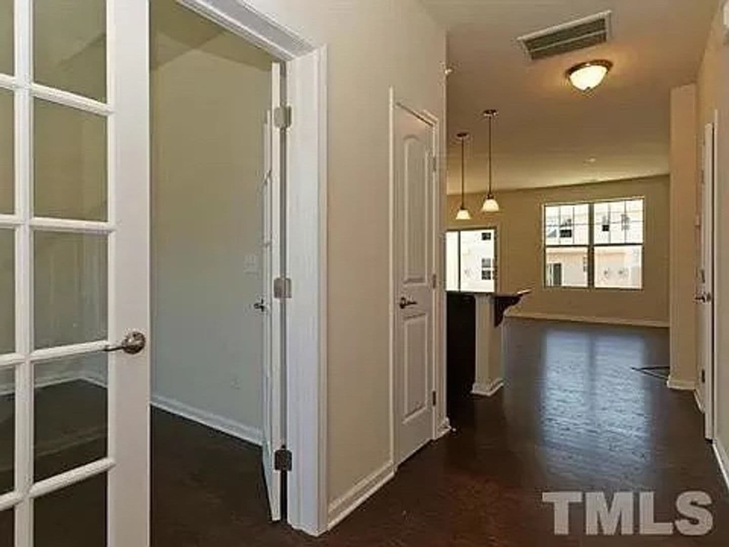 Durham House: 24 Sangre De Cristo Dr