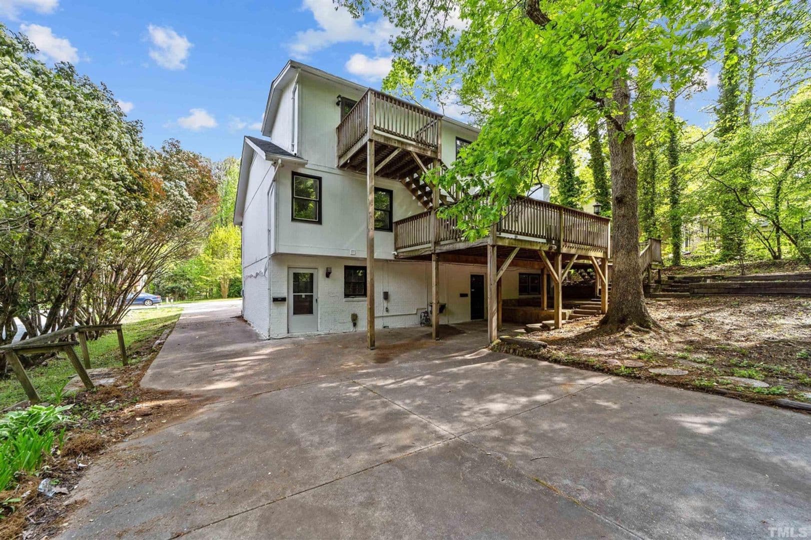 Garner House: 1304 Buckingham Rd