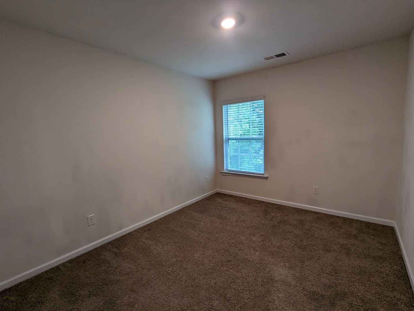 Charlotte House: 6103 Guildford Hill Ln