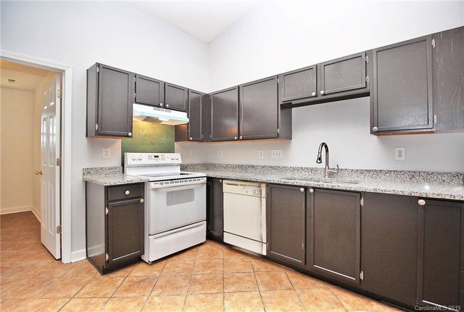 Charlotte House: 204 Tom Hunter Rd