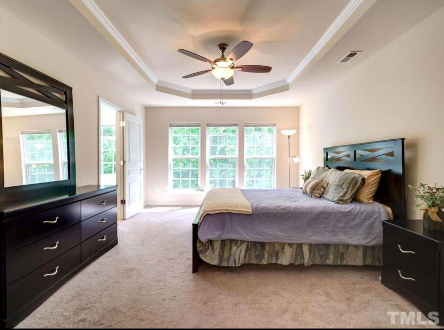 Cary House: 8627 Macedonia Lake Dr