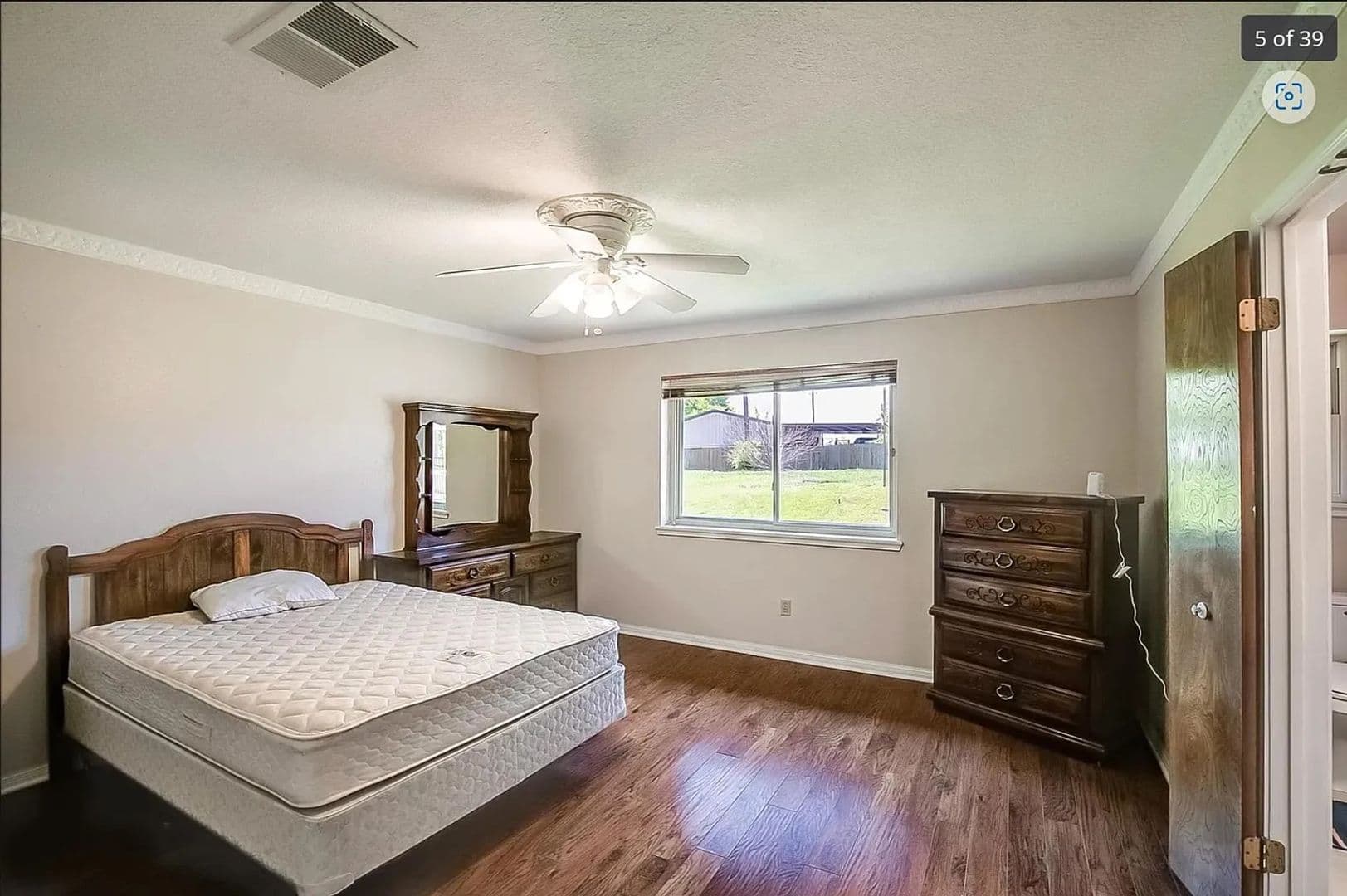 Pflugerville House: 2005 Magic Hill Dr