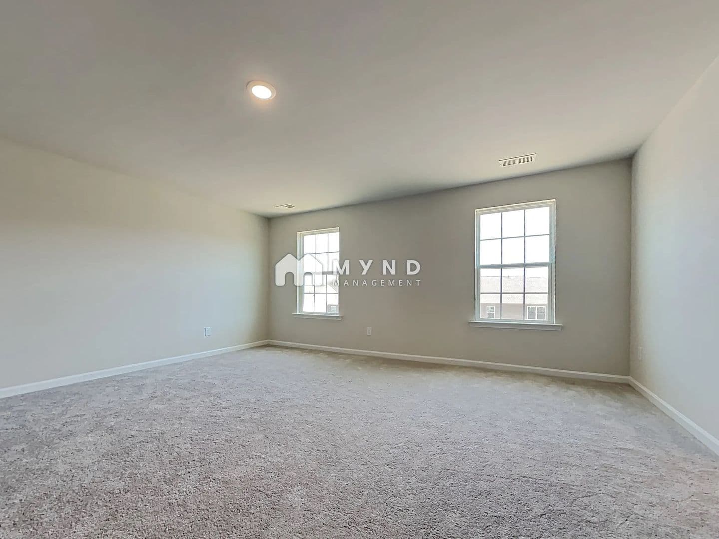 Charlotte House: 15100 Moulin Ct Dr