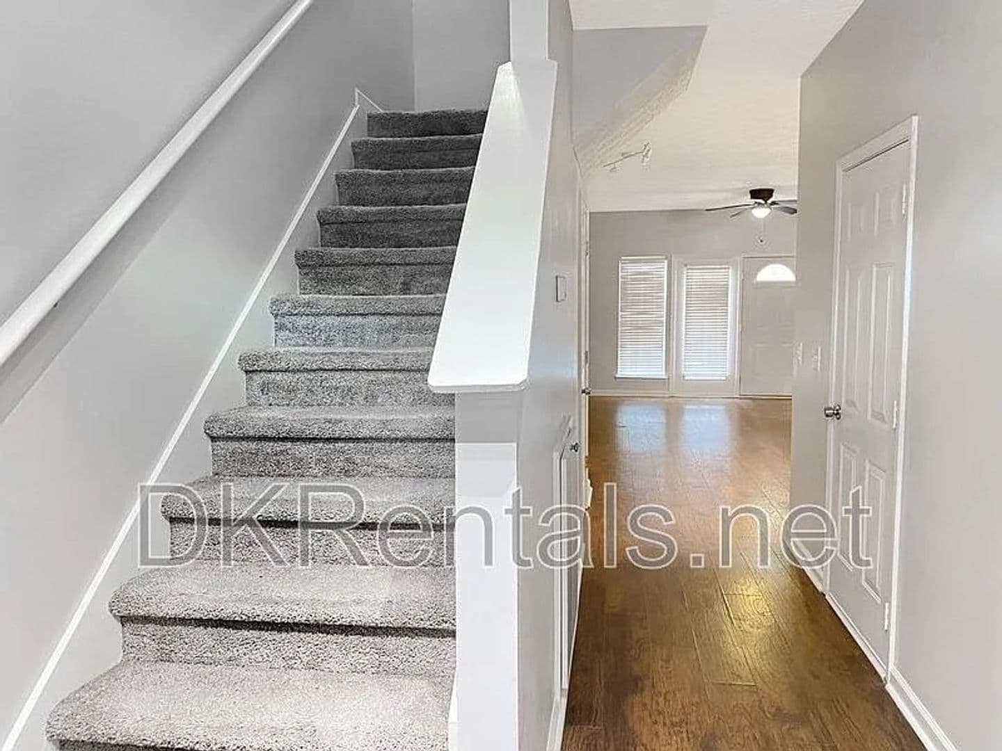East Point House: 4416 Stone Gate Way