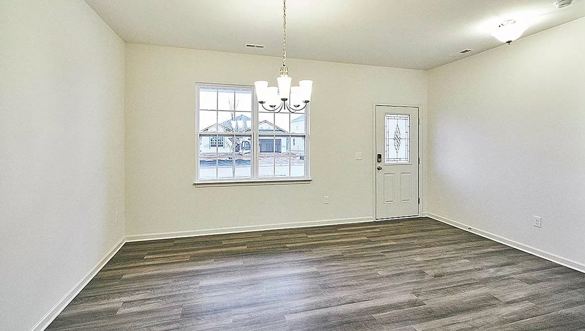 Clayton House: 408 N Great White Way