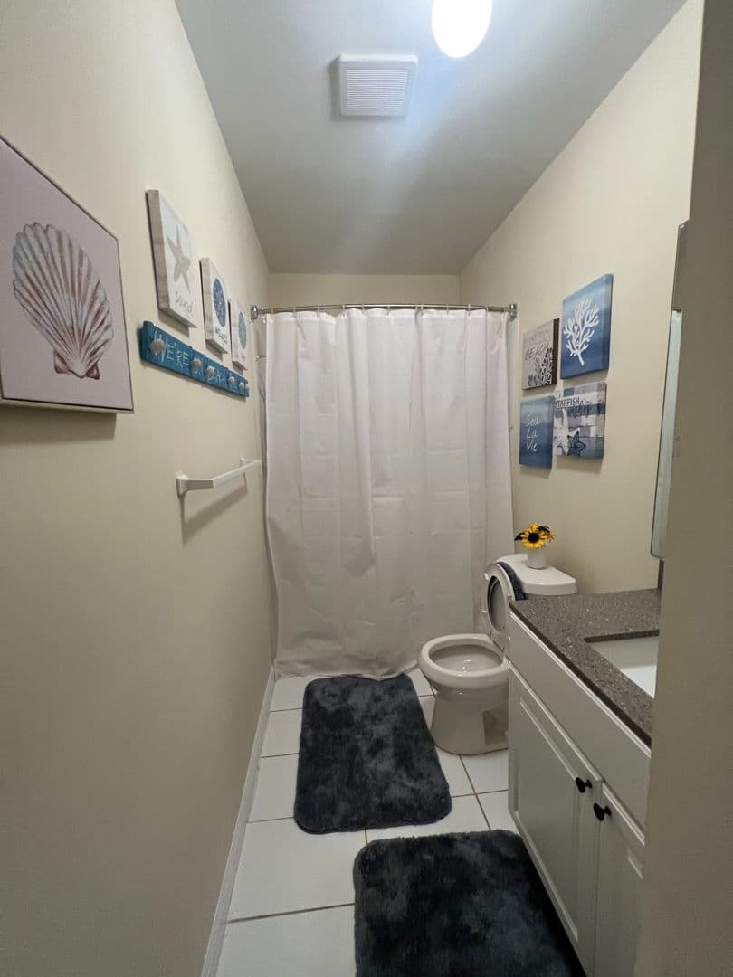 Sugar Hill House: 4030 Hill Station Ct