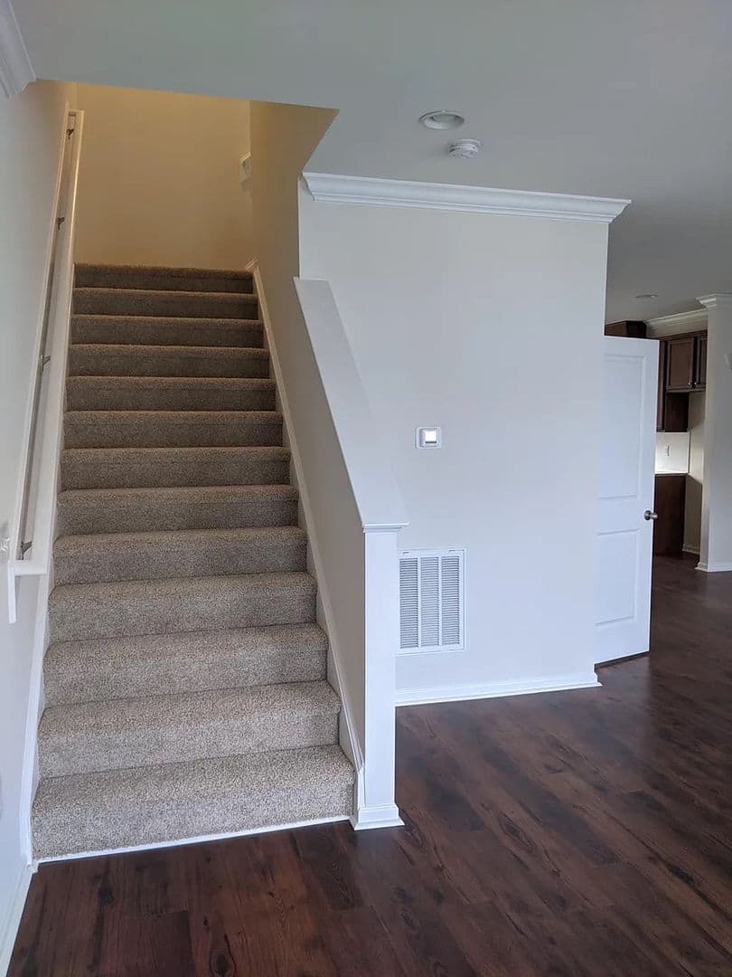 Apex House: 1038 Diamond Dove Ln