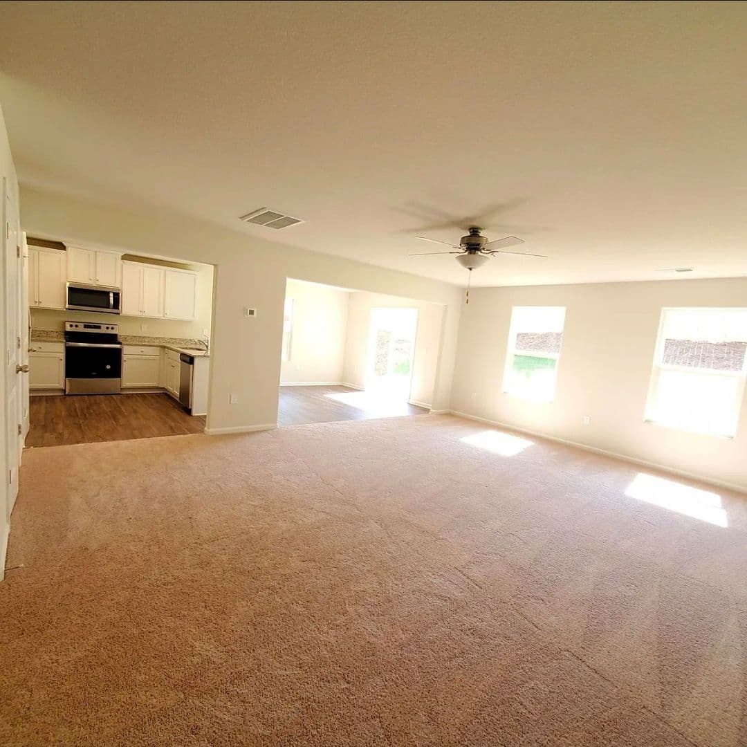 Charlotte House: 9111 Creedmore Hills Dr
