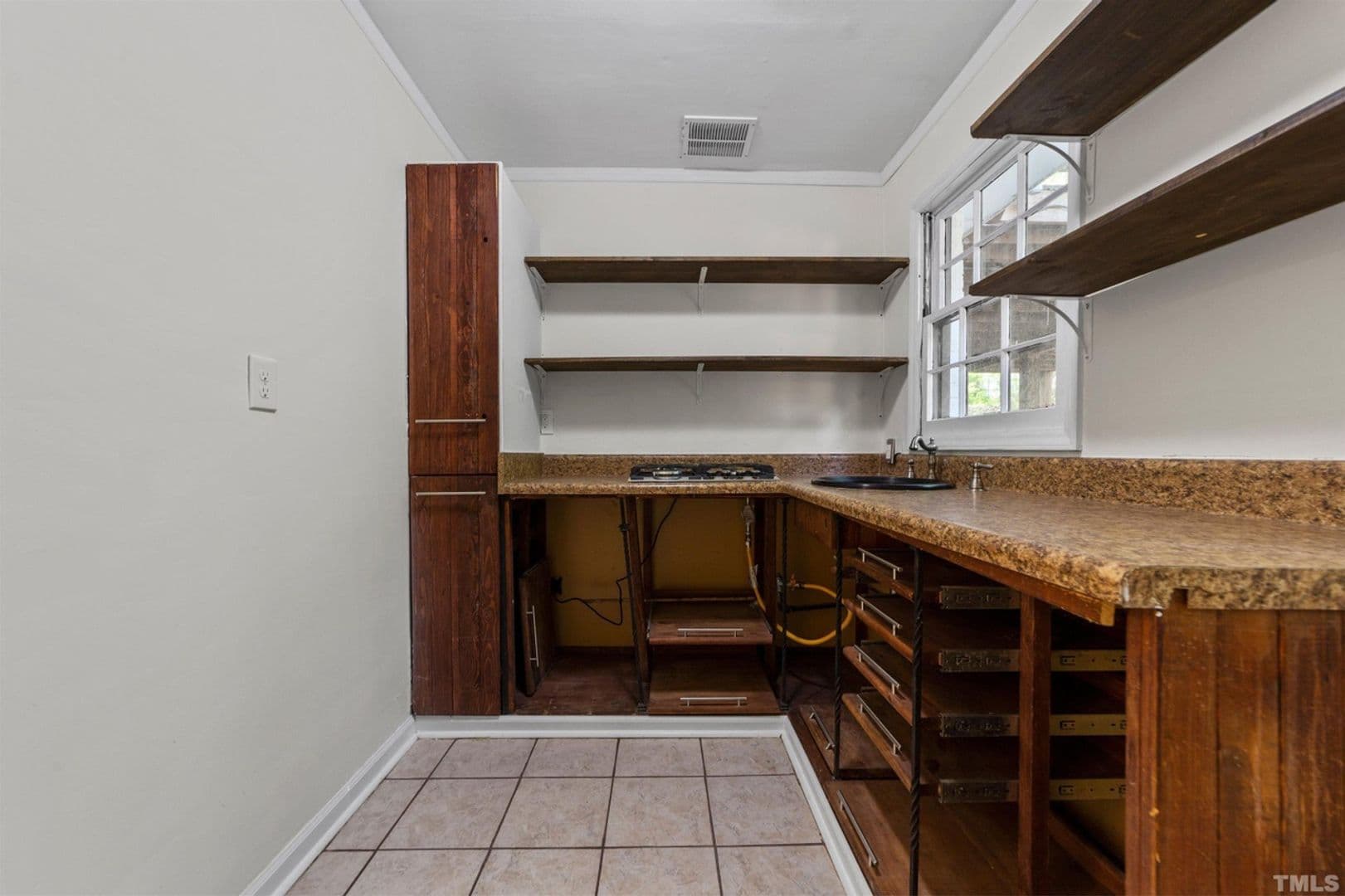 Garner House: 1304 Buckingham Rd