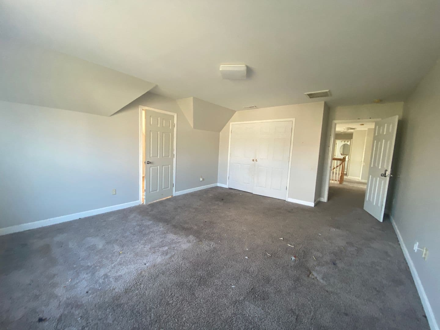 Charlotte House: 12129 Hampton Pl Dr