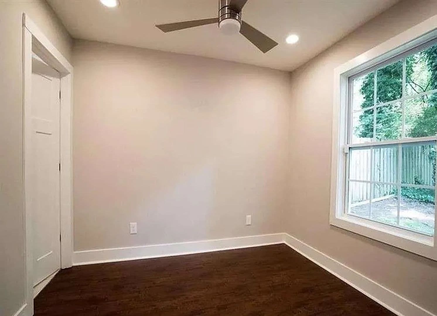 Atlanta House: 954 Parsons St SW