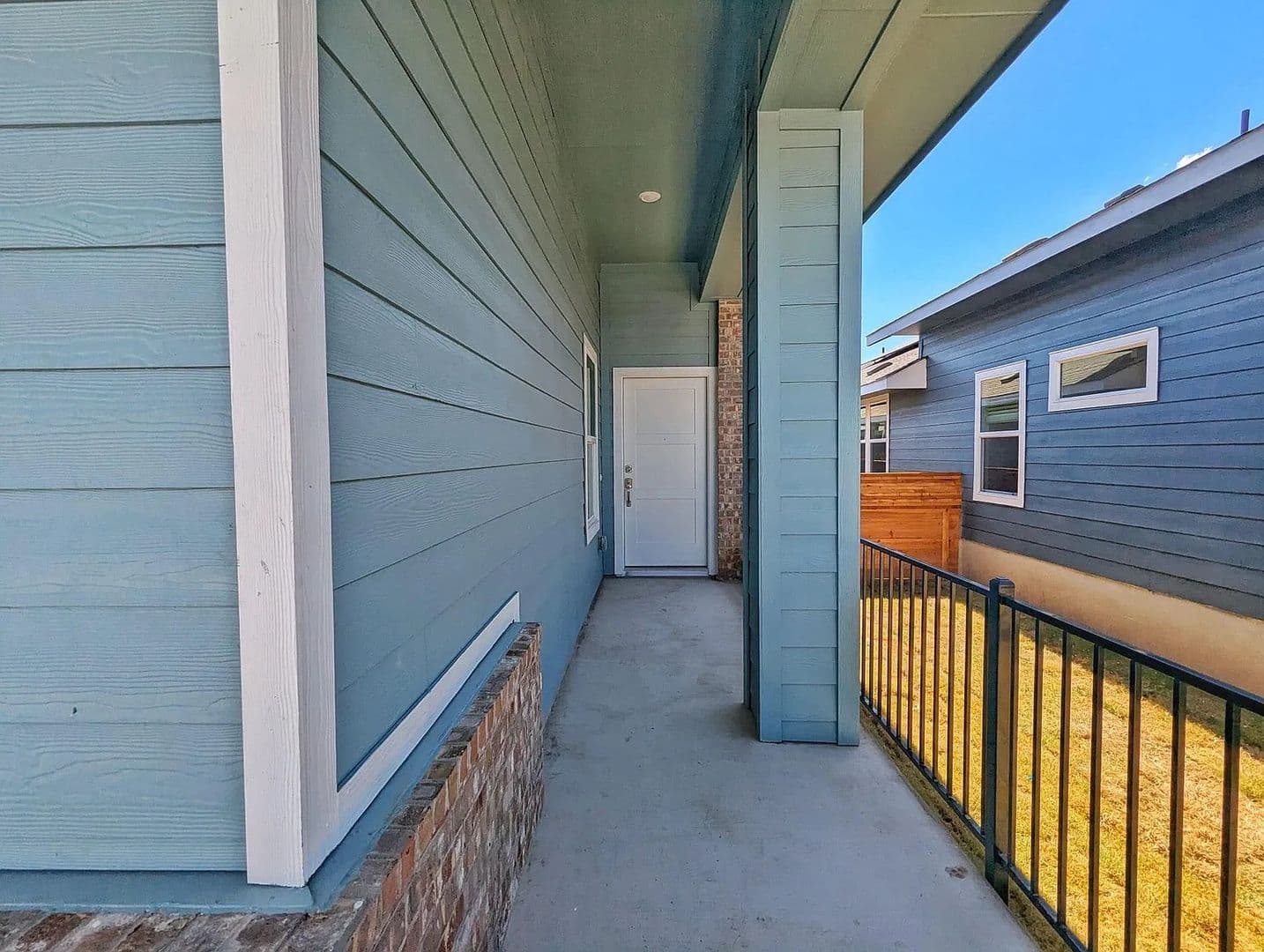 Kyle House: 158 Gresham