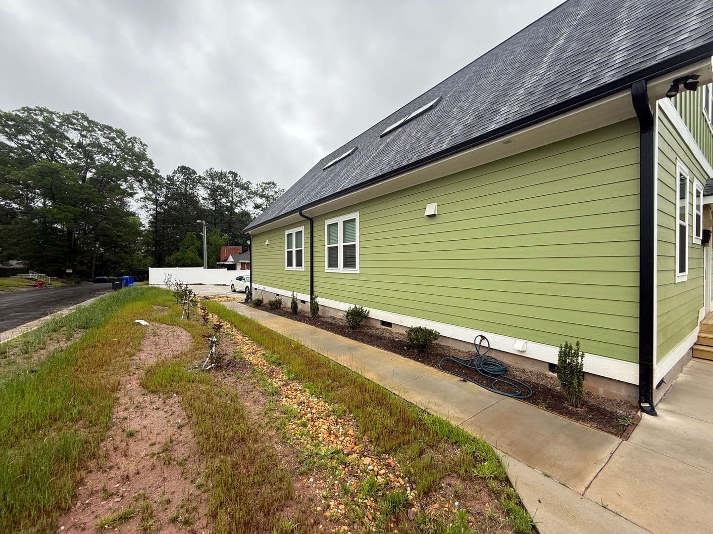 Durham House: 1101 S Alston Ave