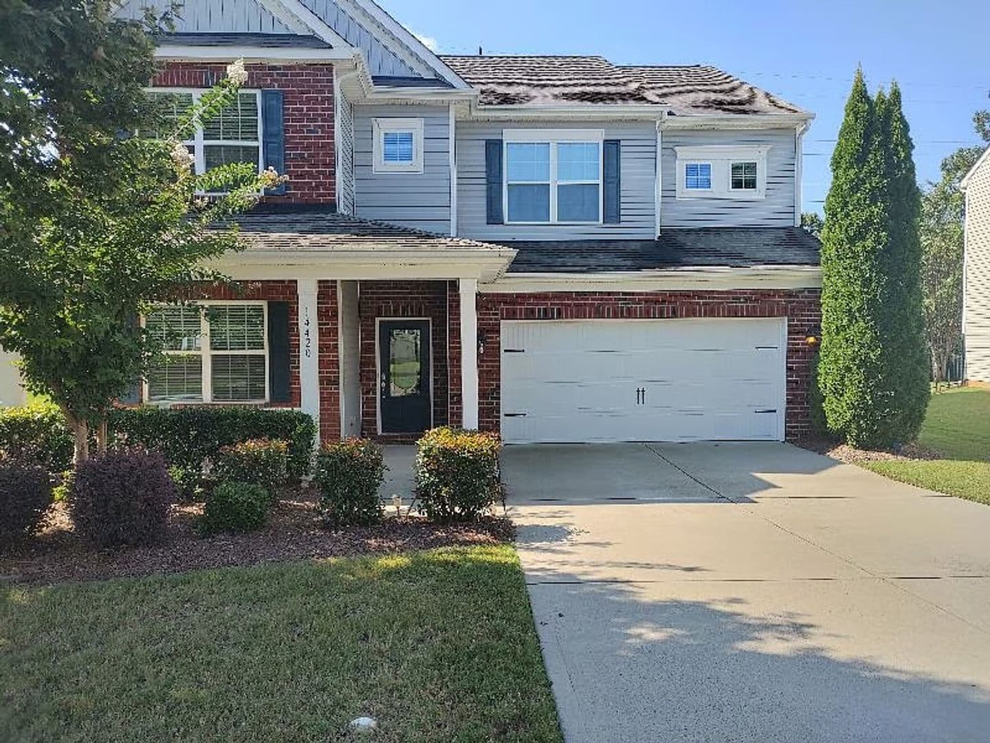 Pineville House: 14420 Green Birch Dr