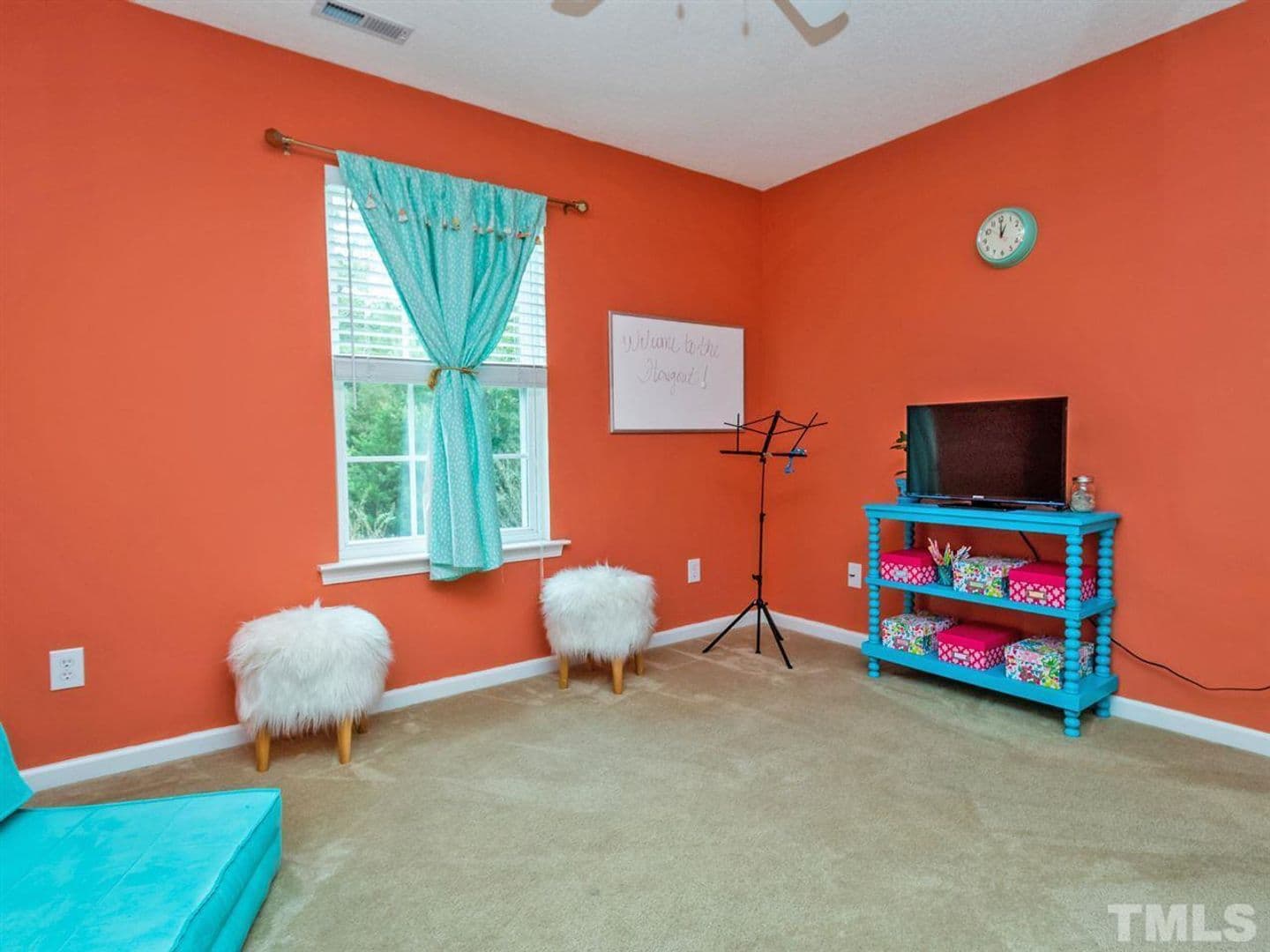 Durham House: 5547 Spindlewood Ct