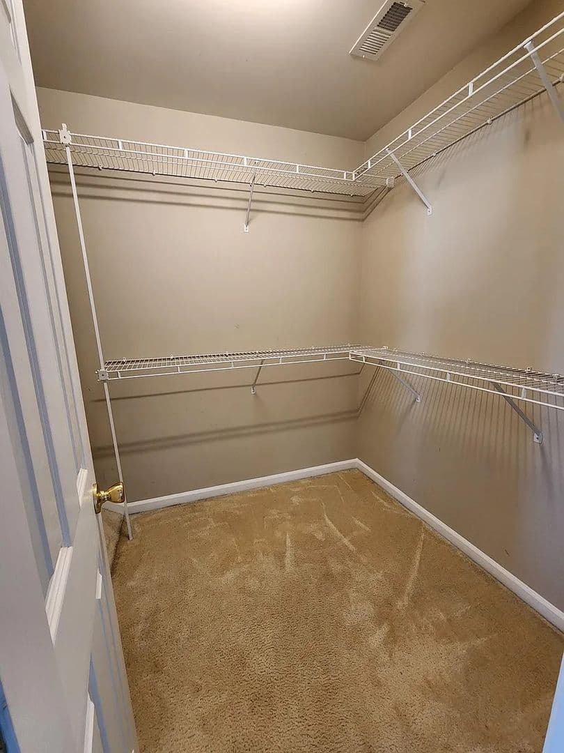 Charlotte House: 15325 Lavista Way