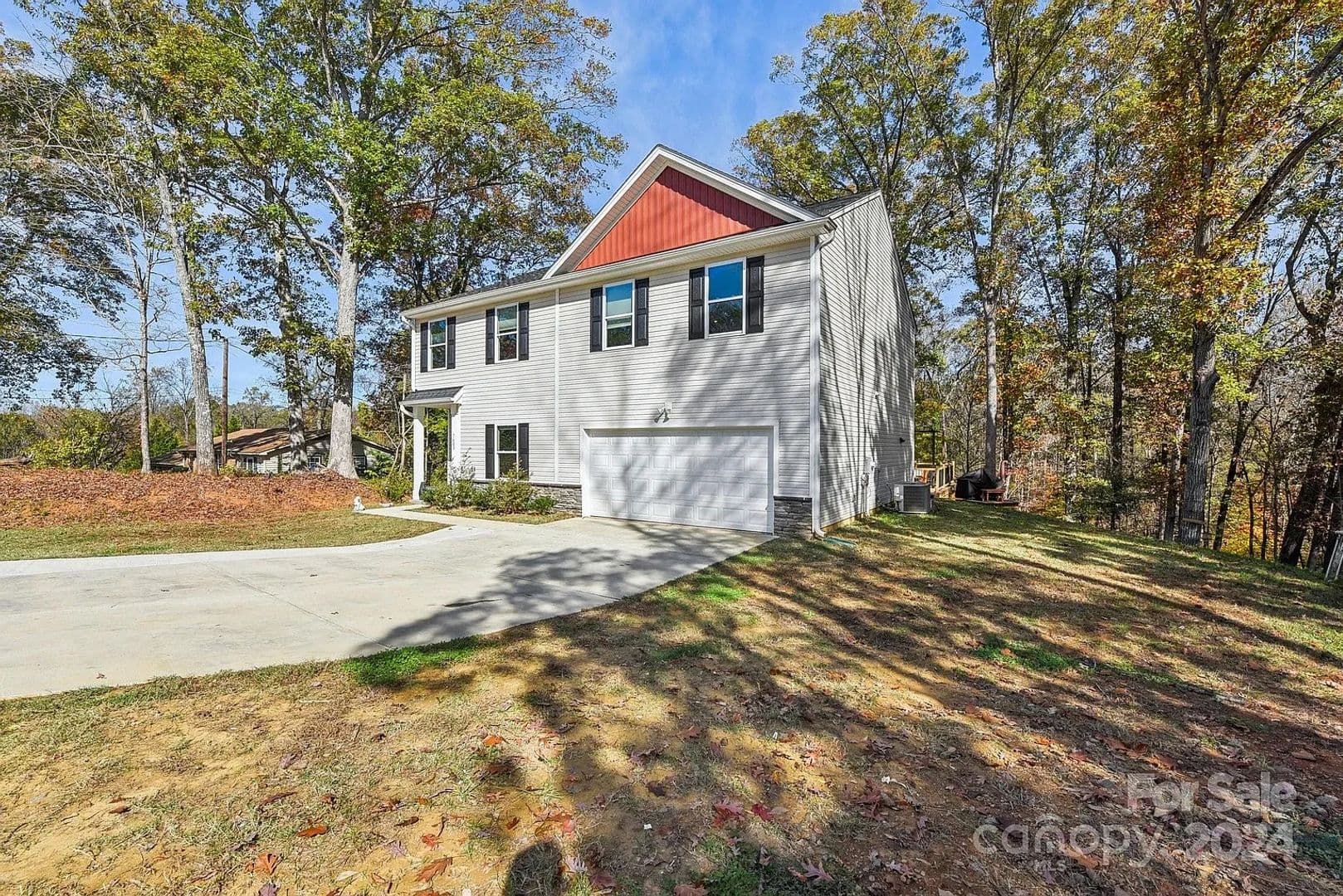 Charlotte House: 7608 Denbur Dr