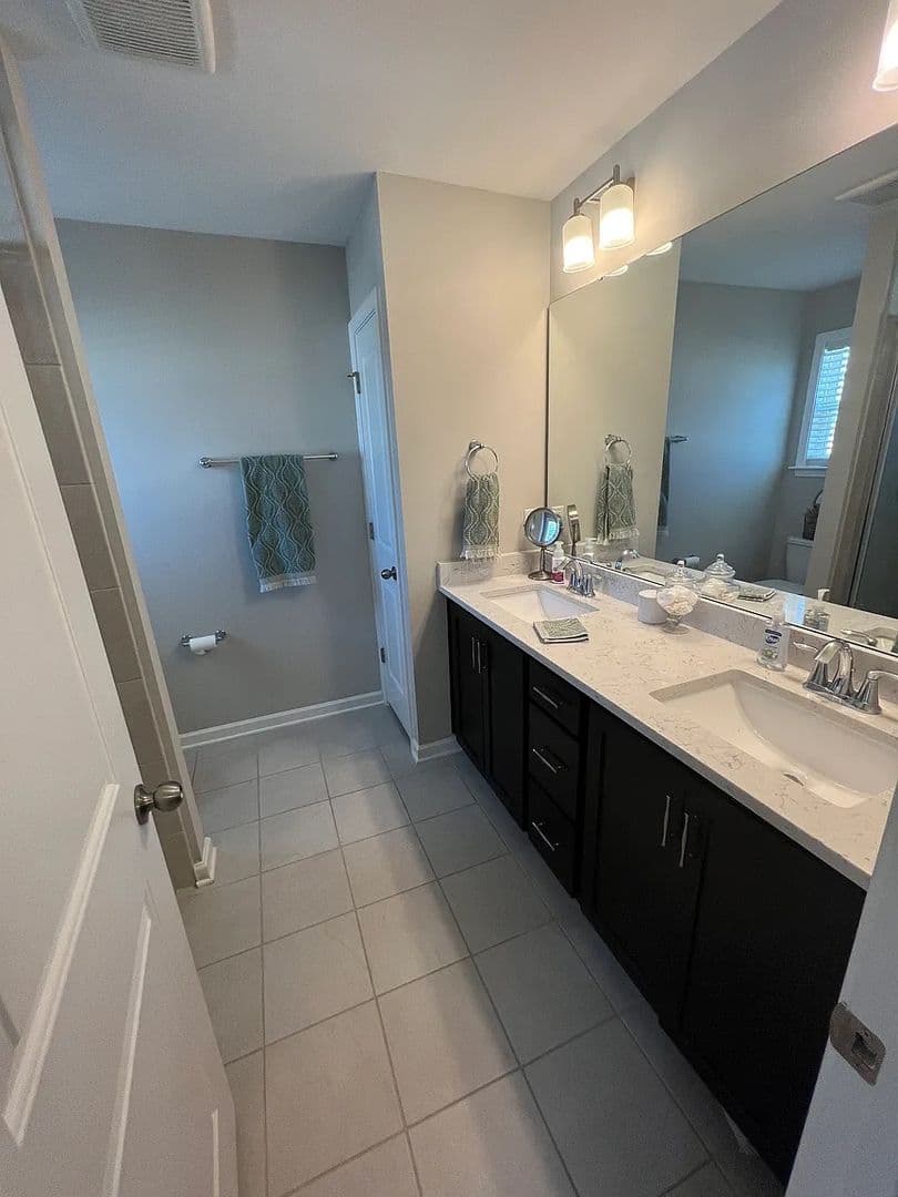 Raleigh House: 6502 Perry Creek Rd