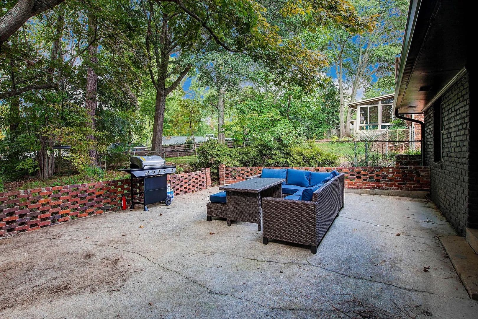 Smyrna House: 1573 Cooper Lake Rd SE