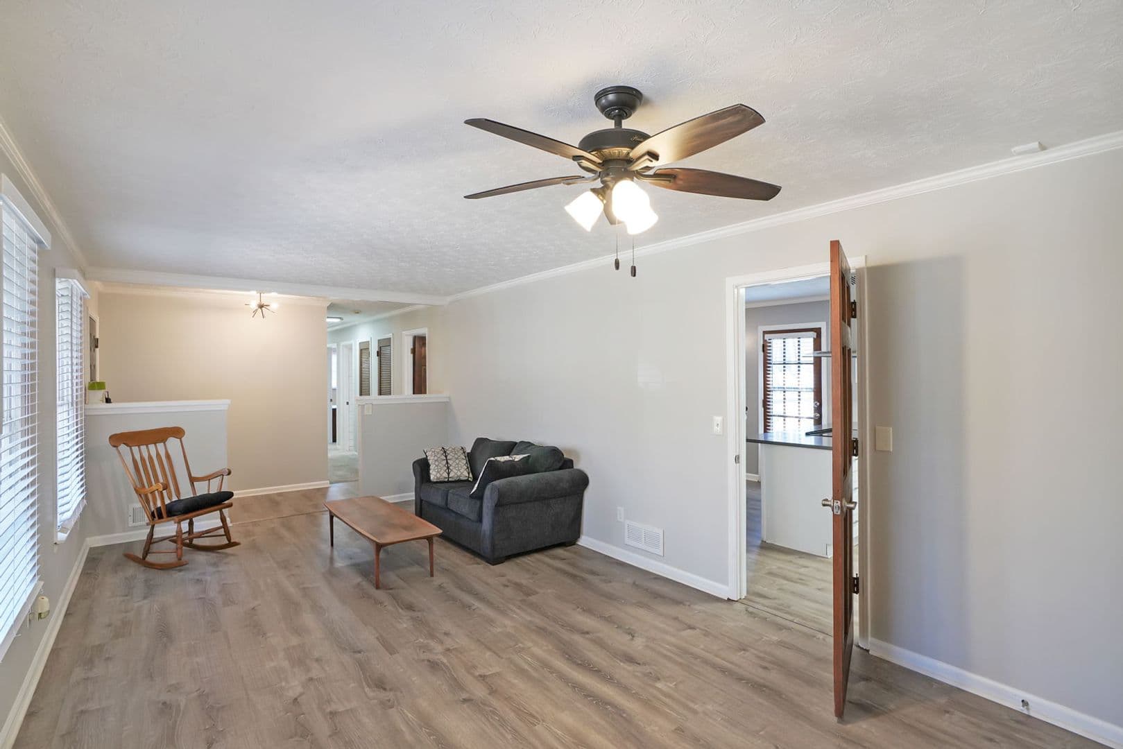 Stone Mountain House: 752 Mountainbrooke Cir SW