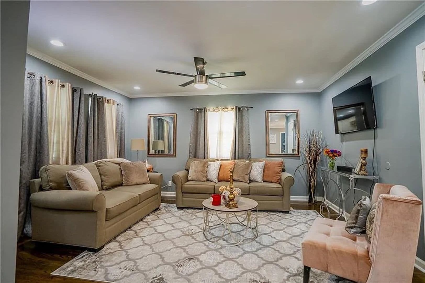 Atlanta House: 3052 Browns Mill Rd SE