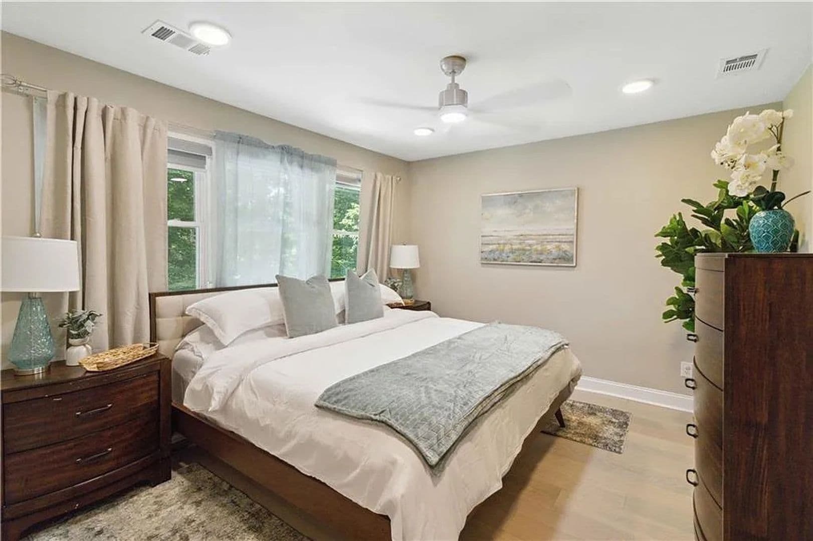 Duluth House: 4909 Glenwhite Dr