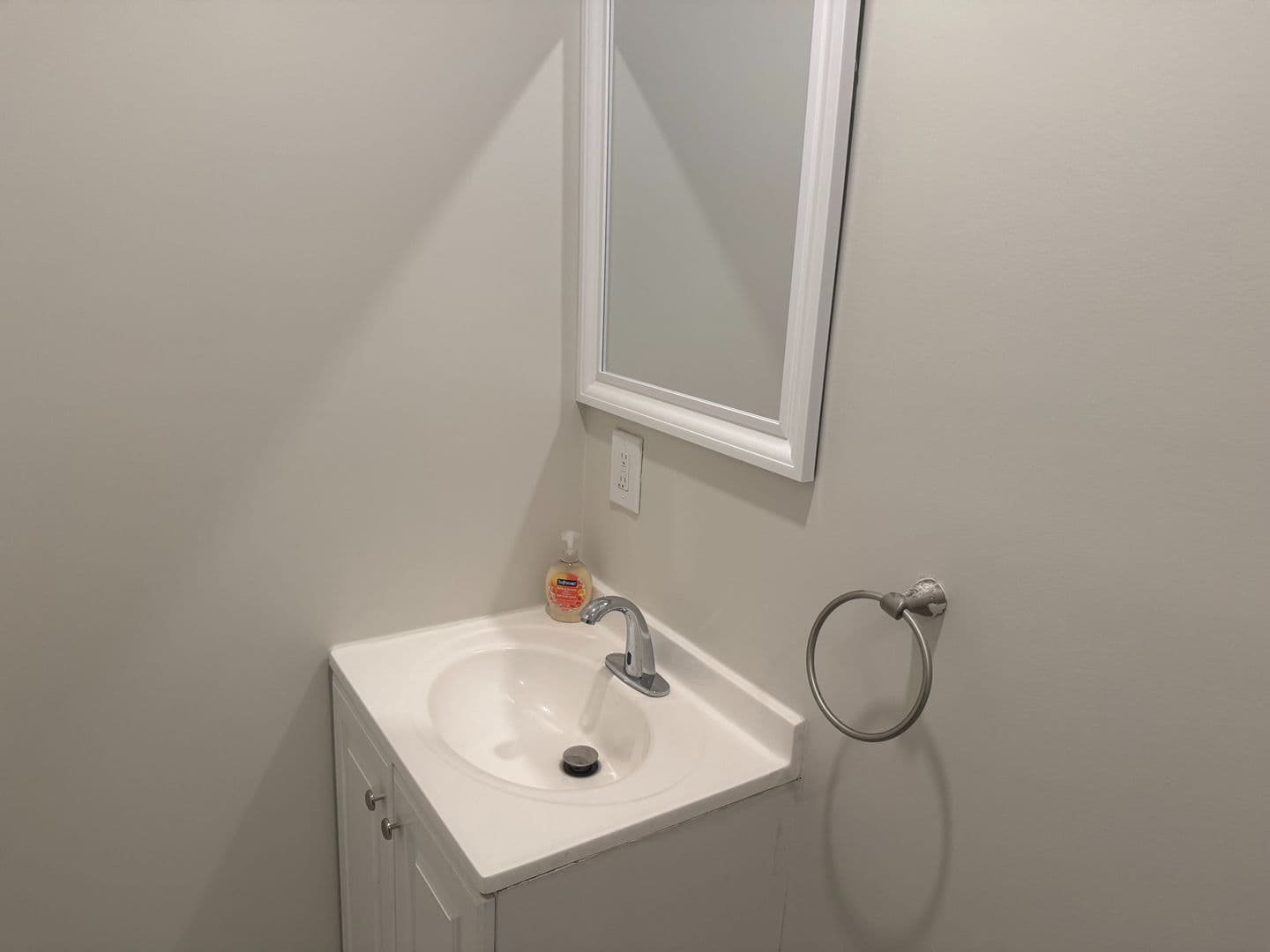 Atlanta House: 372 Griffin St NW