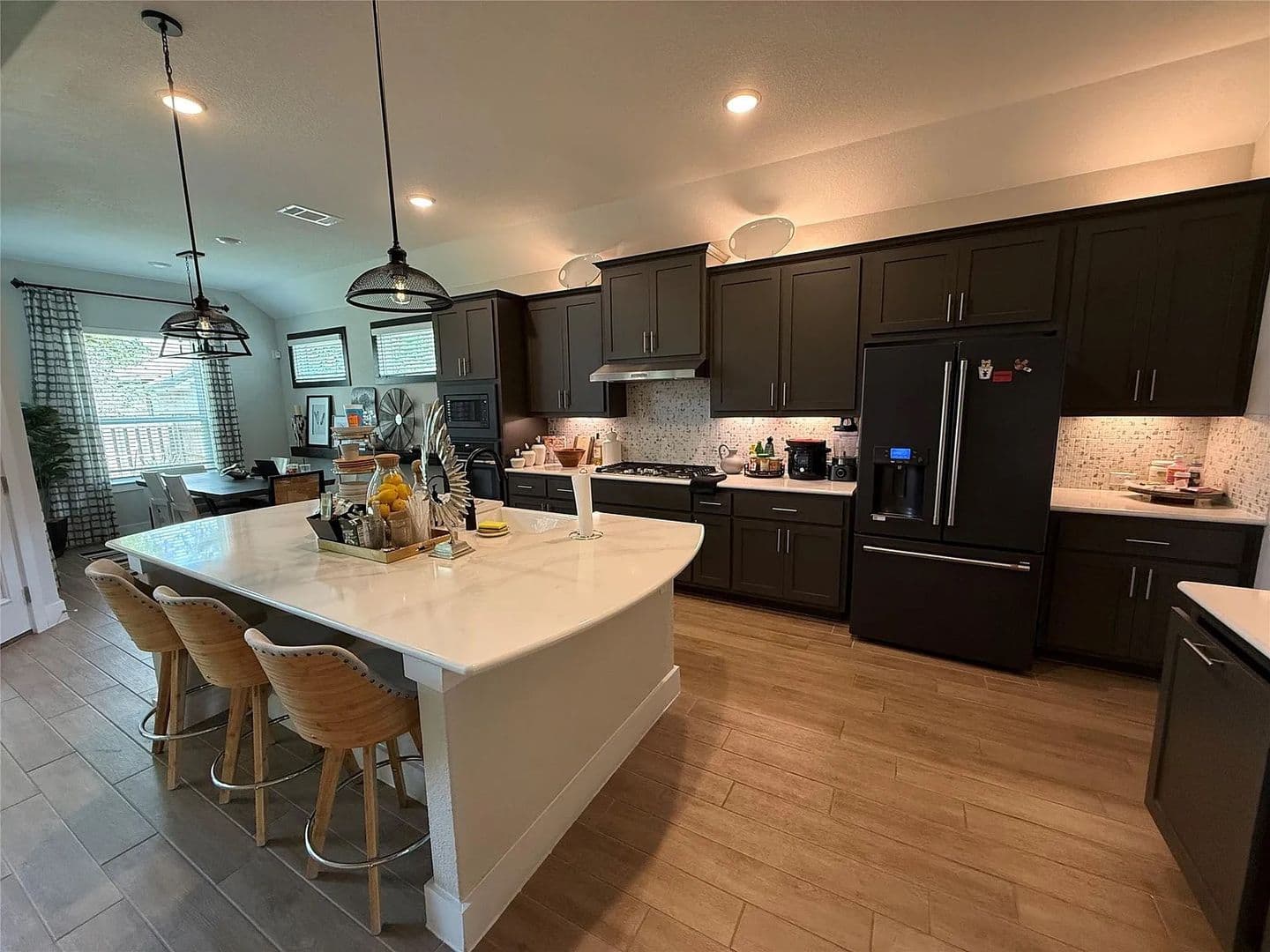 Leander House: 813 Craven Hill Ln