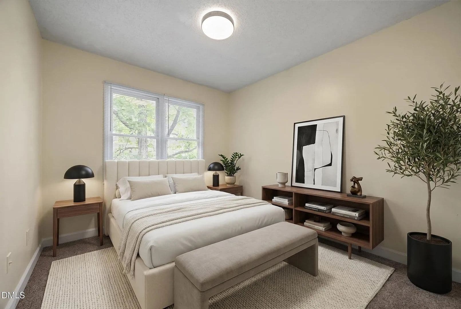 Raleigh House: 1627 Oakland Hills Way