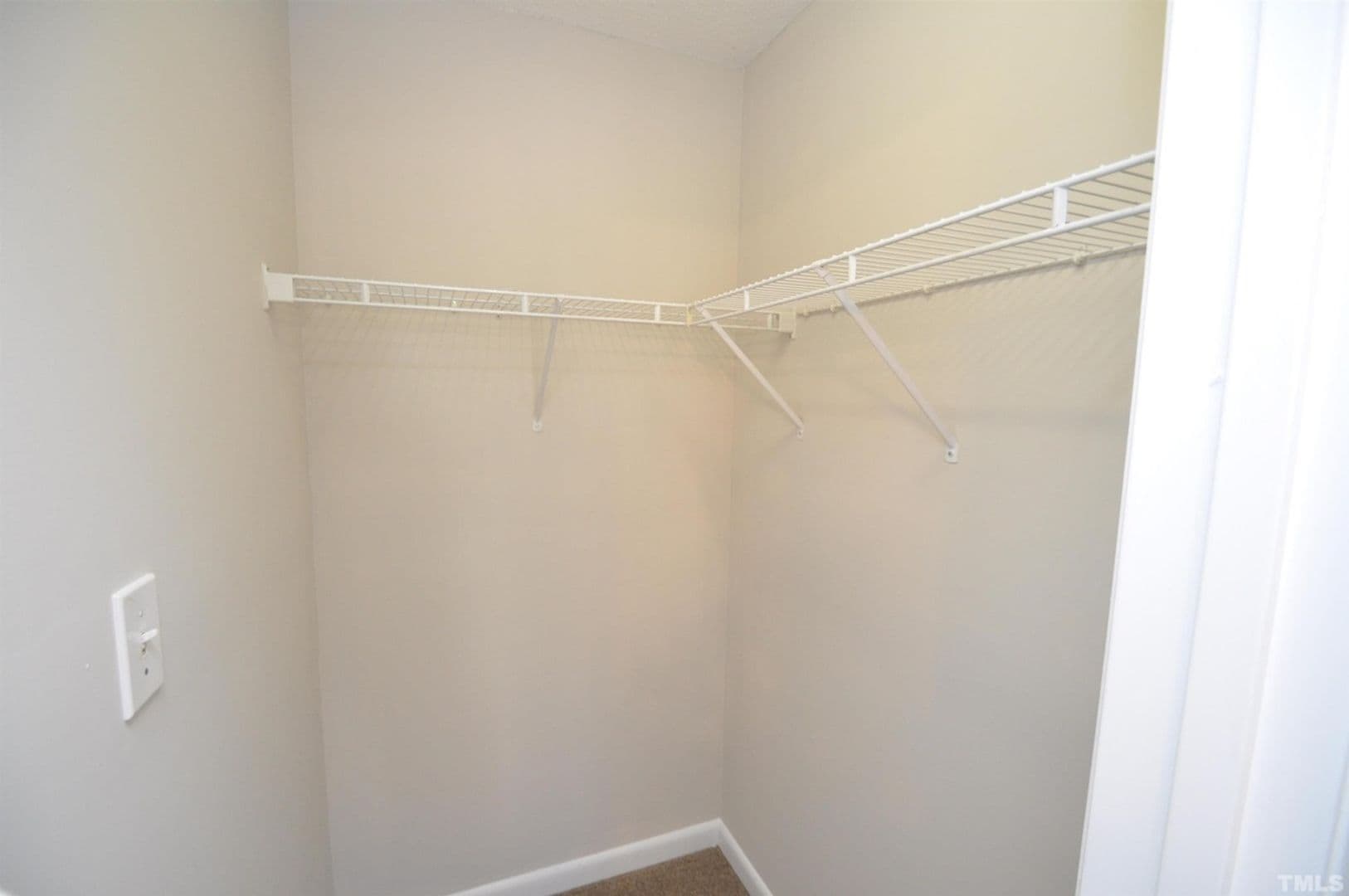 Raleigh House: 1331 #302 Crab Orchard Dr