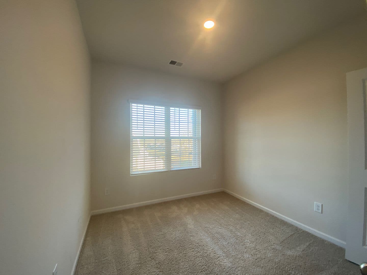 Belmont House: 1103 Johns Walk Way