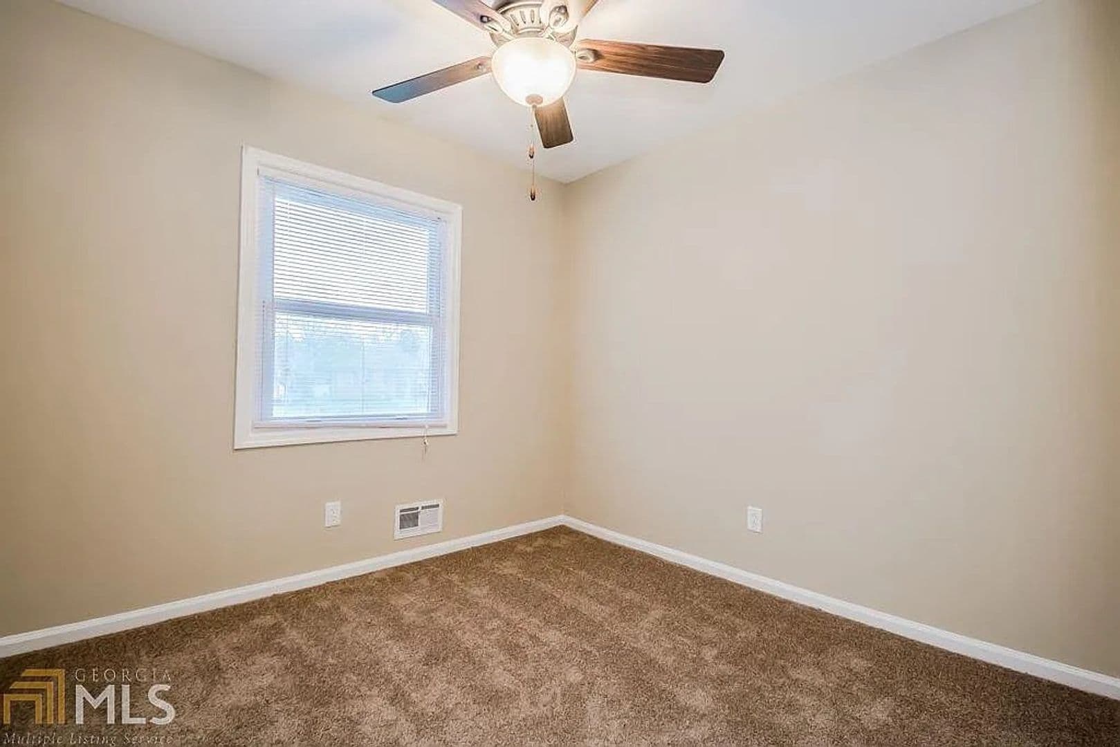 Lawrenceville House: 537 Reba Rd