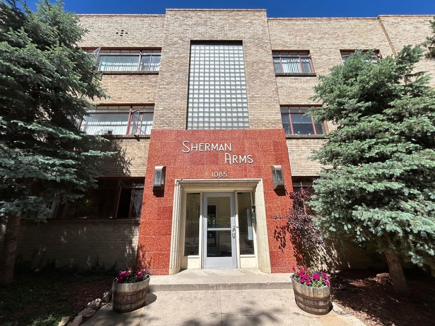 Denver Apartment: 1085 N. Sherman St.