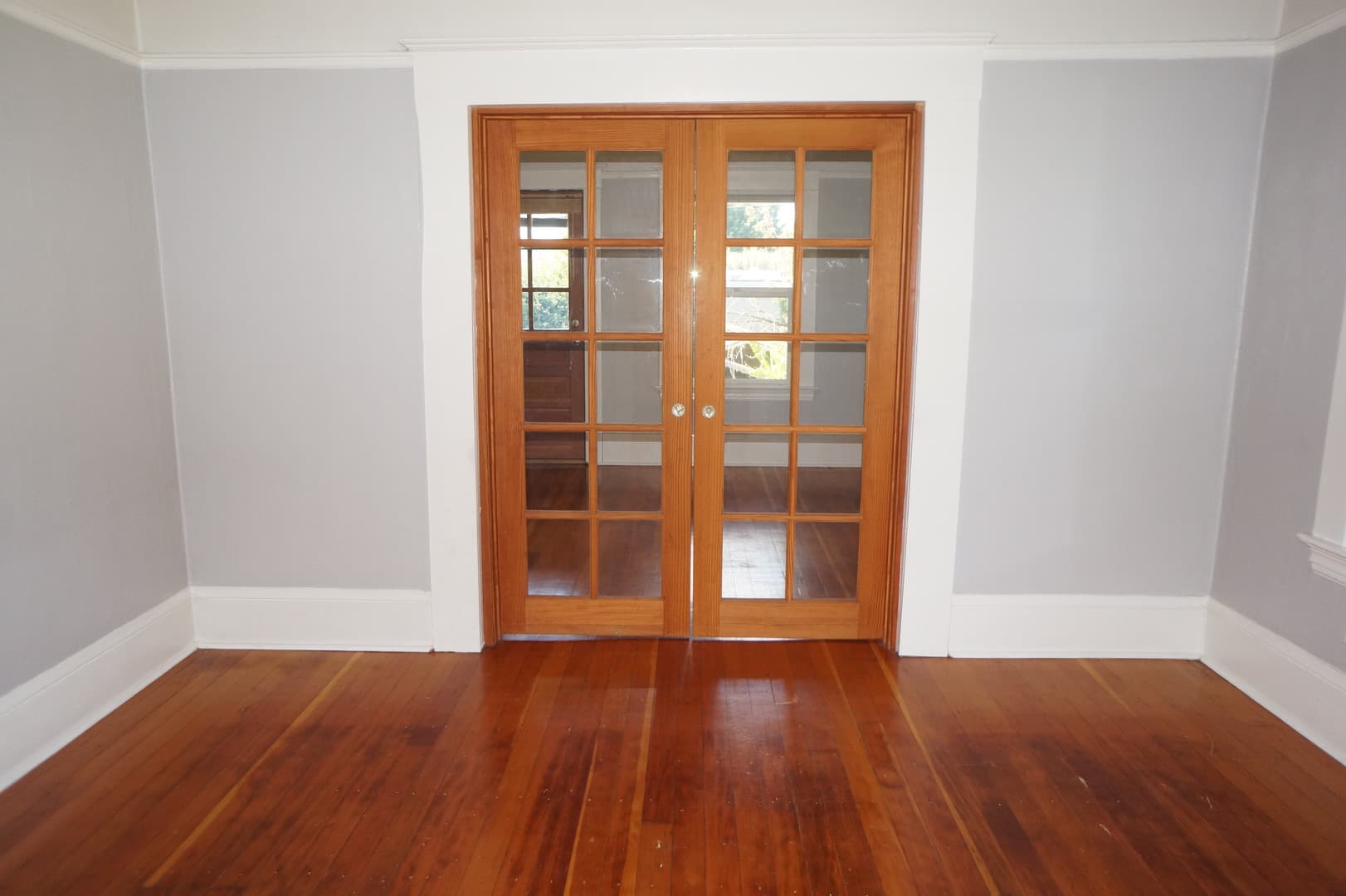 Portland Apartment: 3932-3938 N. Albina Ave