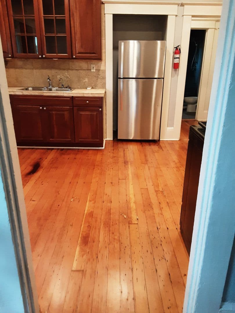 Portland Apartment: 3932-3938 N. Albina Ave