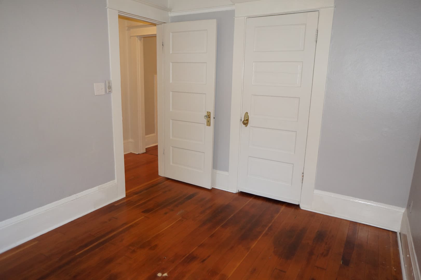 Portland Apartment: 3932-3938 N. Albina Ave