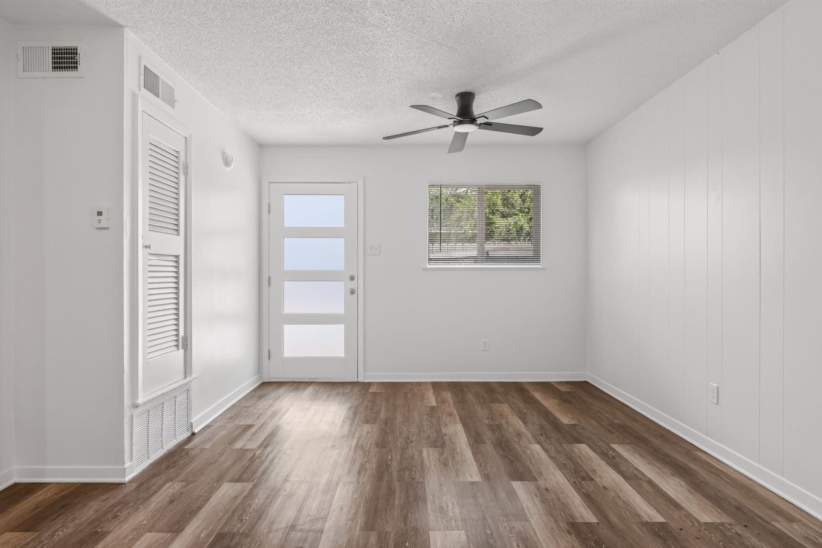 Austin Apartment: 5210 Joe Sayers Ave