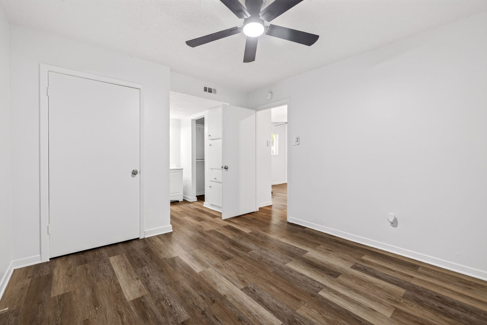 Austin Apartment: 5210 Joe Sayers Ave
