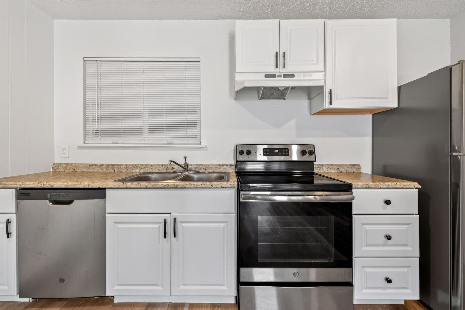 Austin Apartment: 5210 Joe Sayers Ave