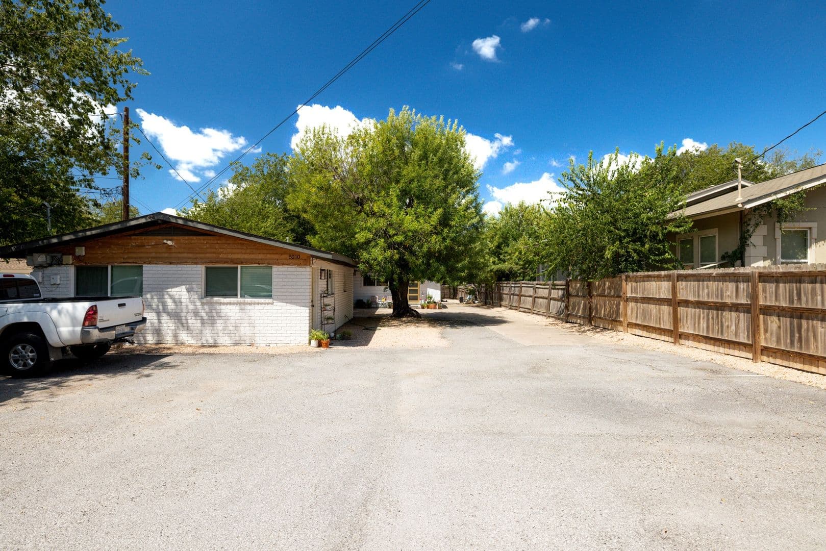 Austin Apartment: 5210 Joe Sayers Ave