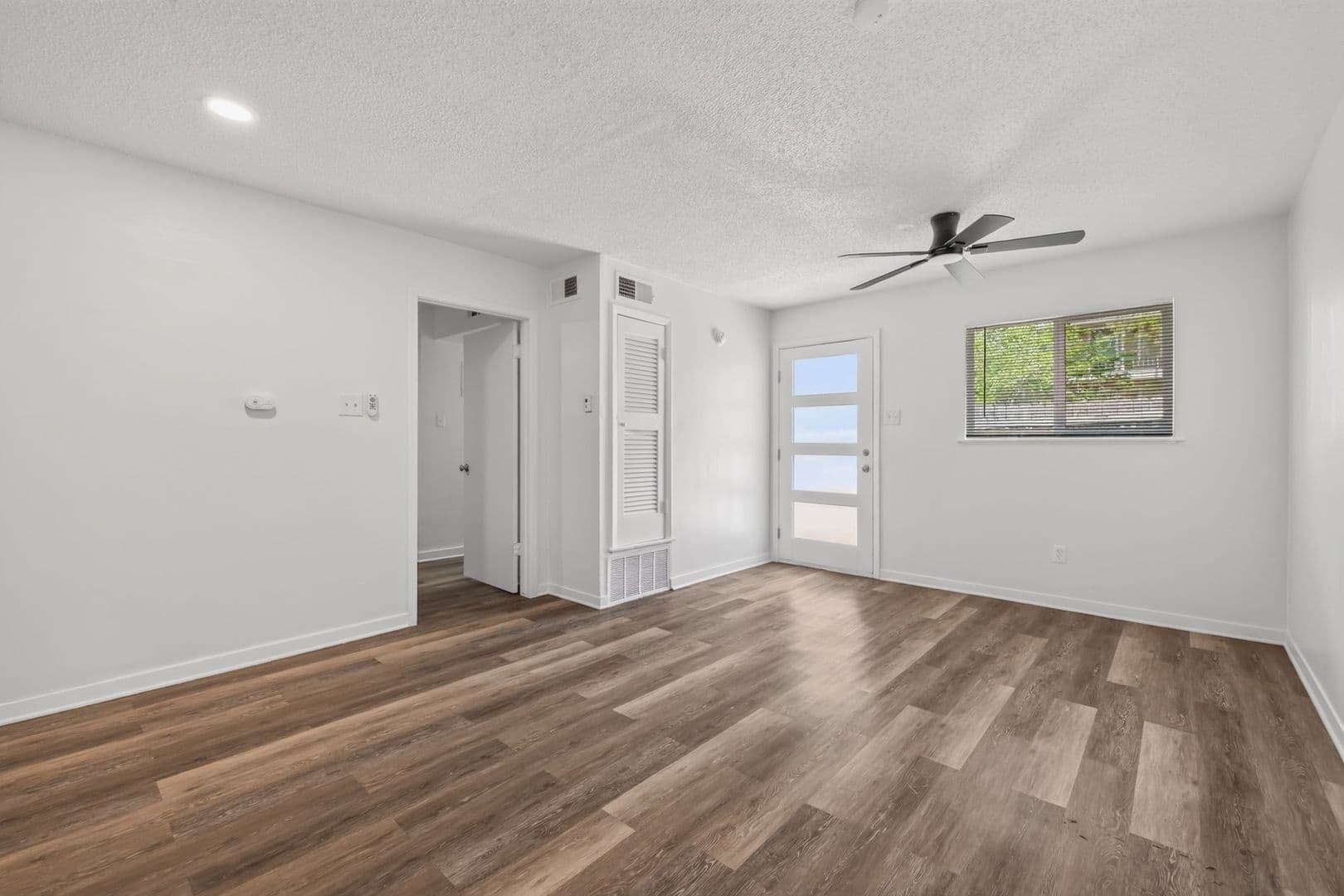 Austin Apartment: 5210 Joe Sayers Ave
