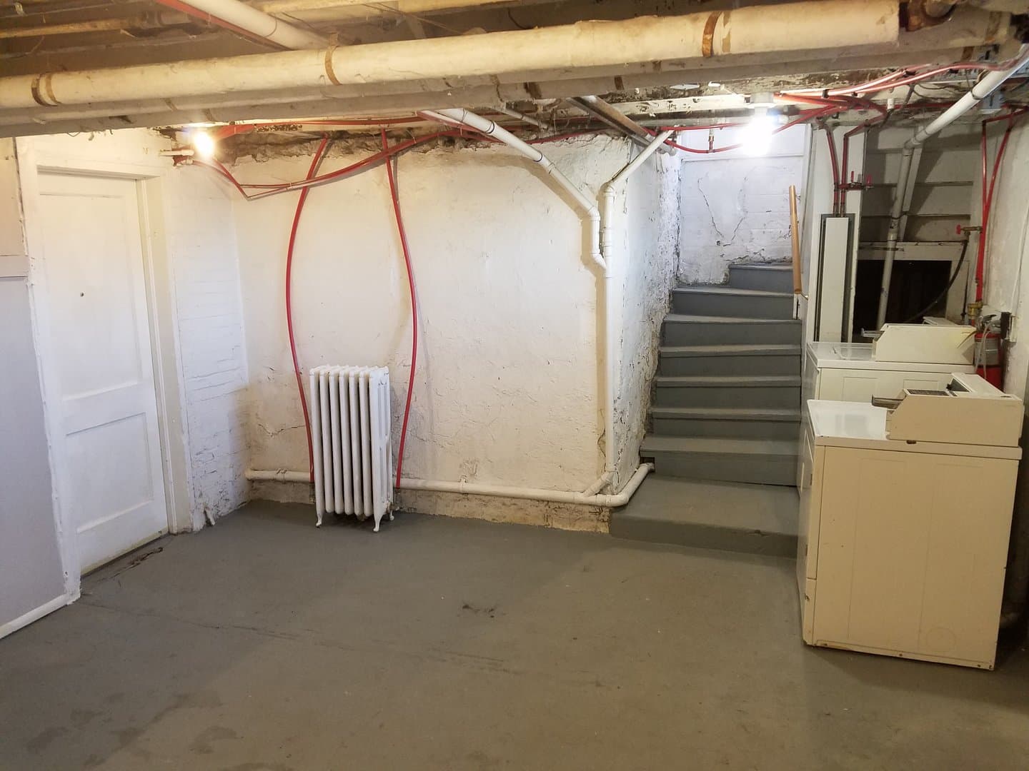 Austin Apartment: 915 1st Drive NW