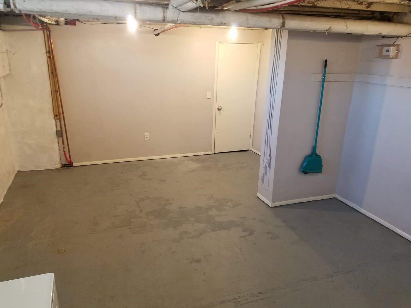 Austin Apartment: 915 1st Drive NW