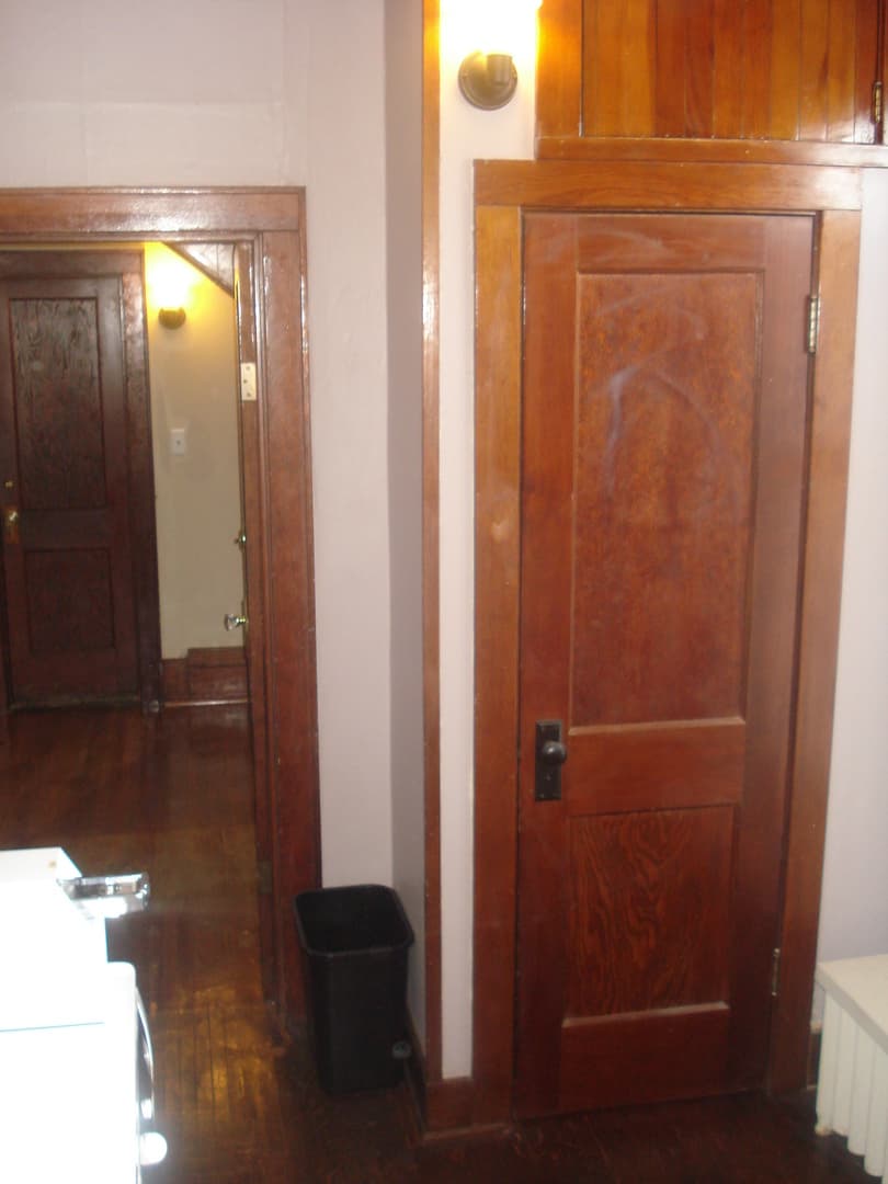 Austin Apartment: 915 1st Drive NW