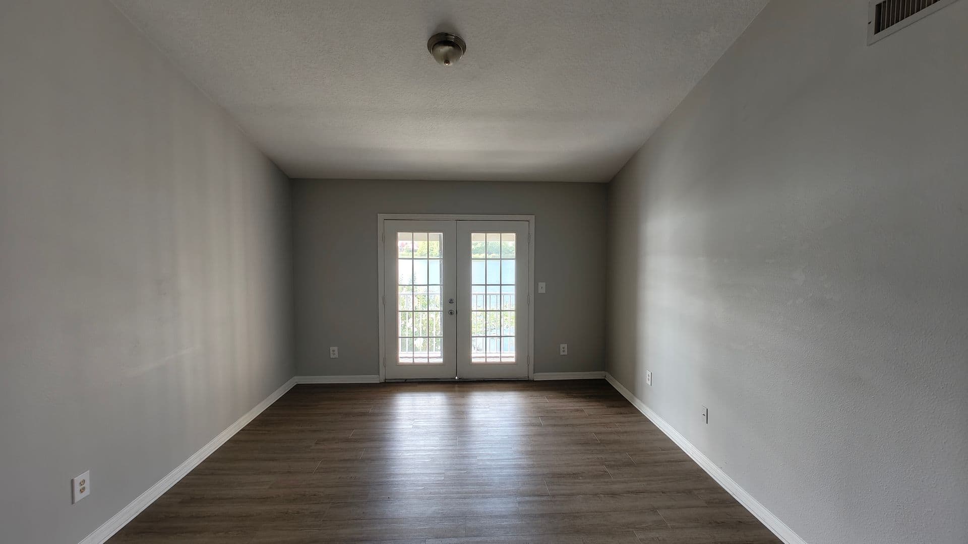 Altamonte Springs Condo: 145 N Pearl Causeway