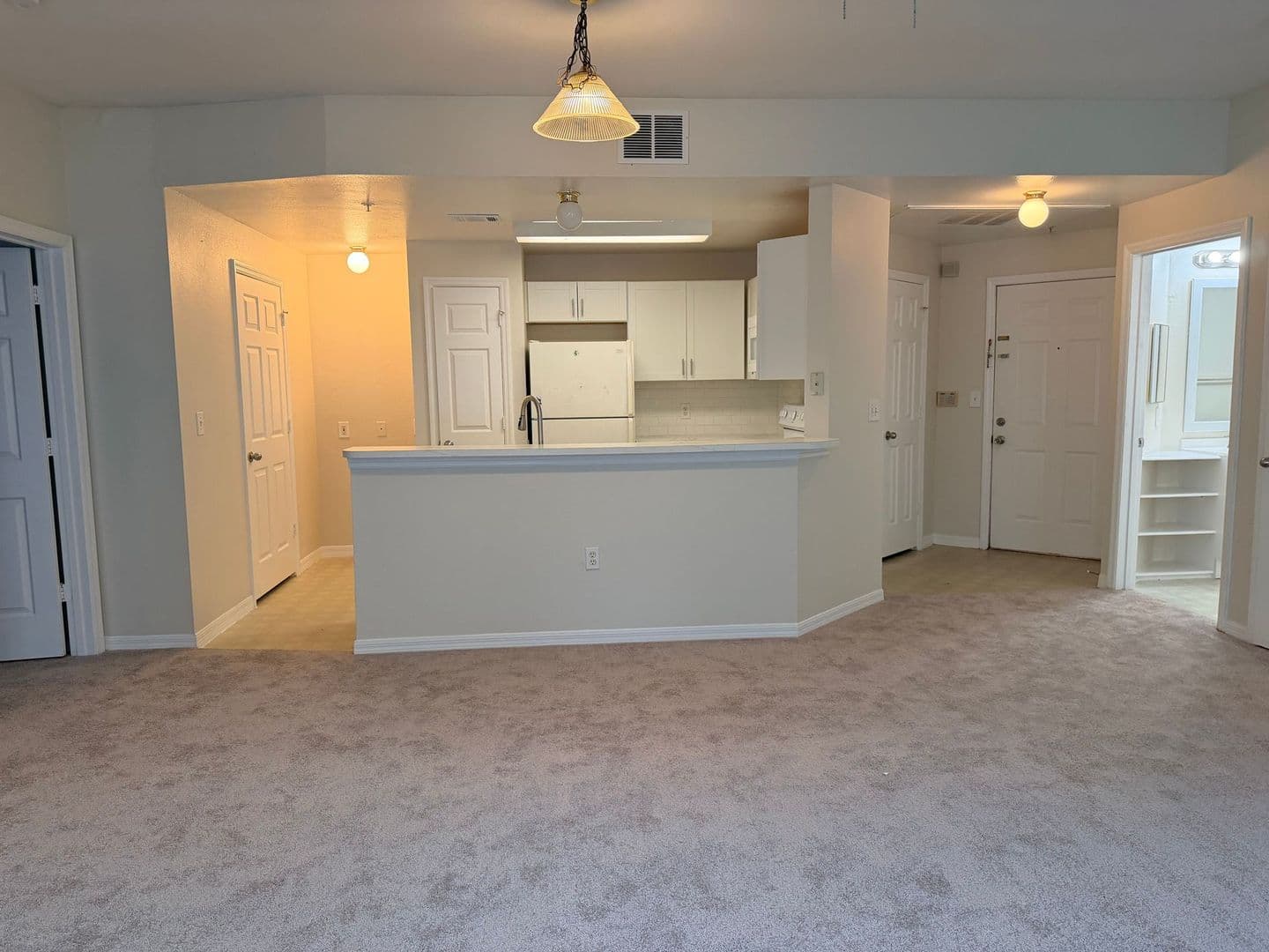 Ocoee Condo: 2025 Erving Circle #103