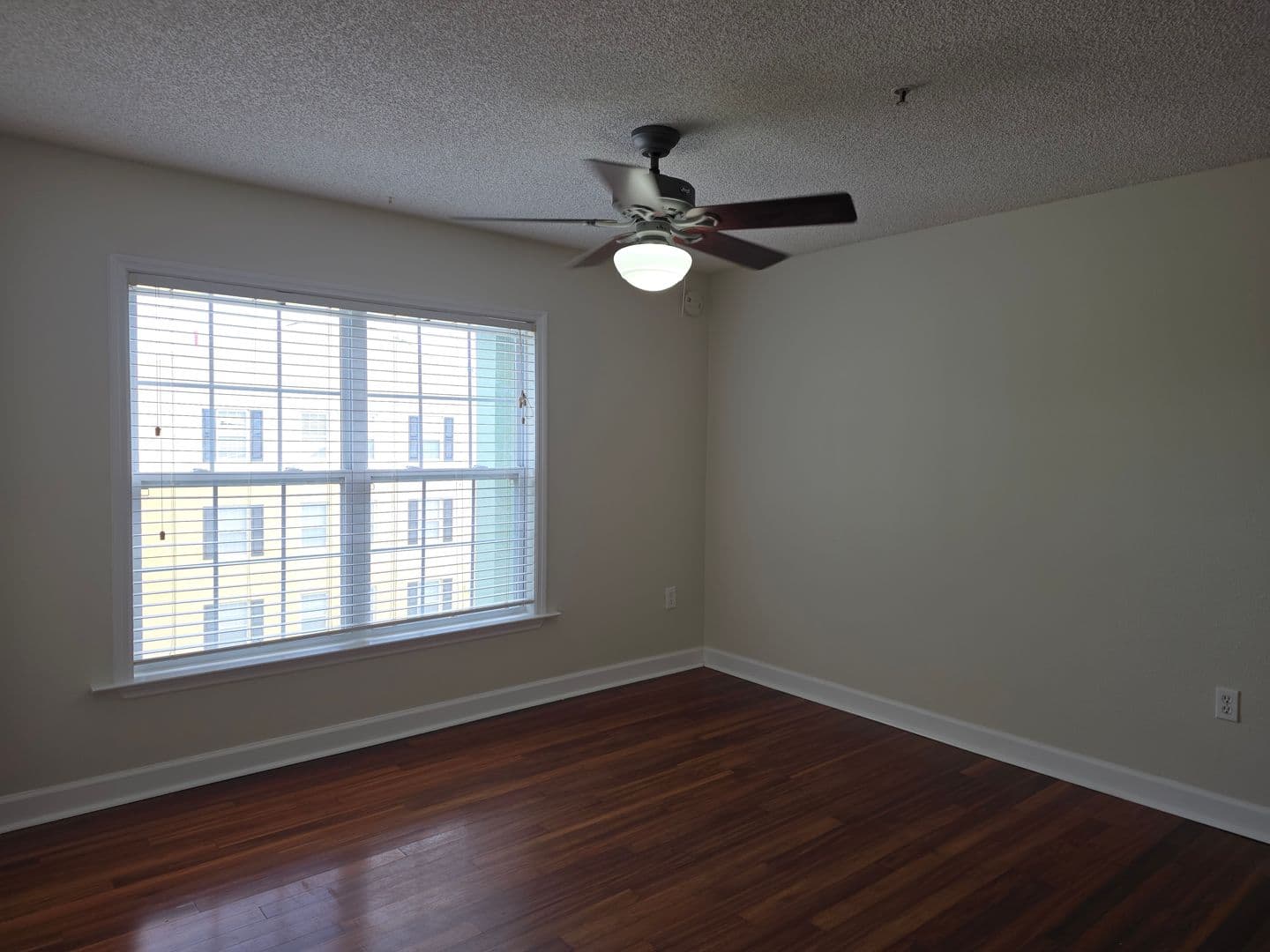 Orlando Condo: 2031 Dixie Belle Dr