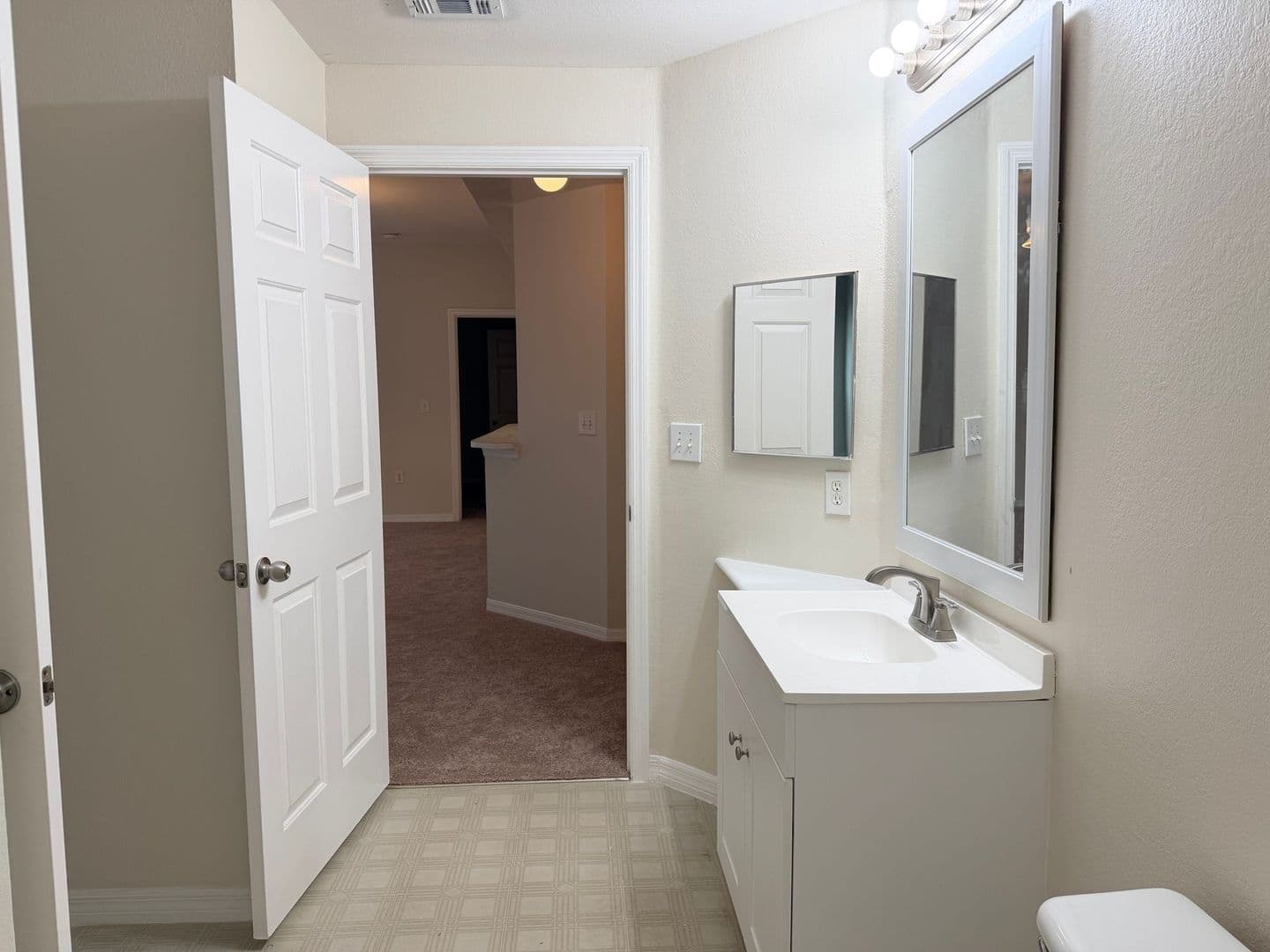 Ocoee Condo: 2025 Erving Circle #103
