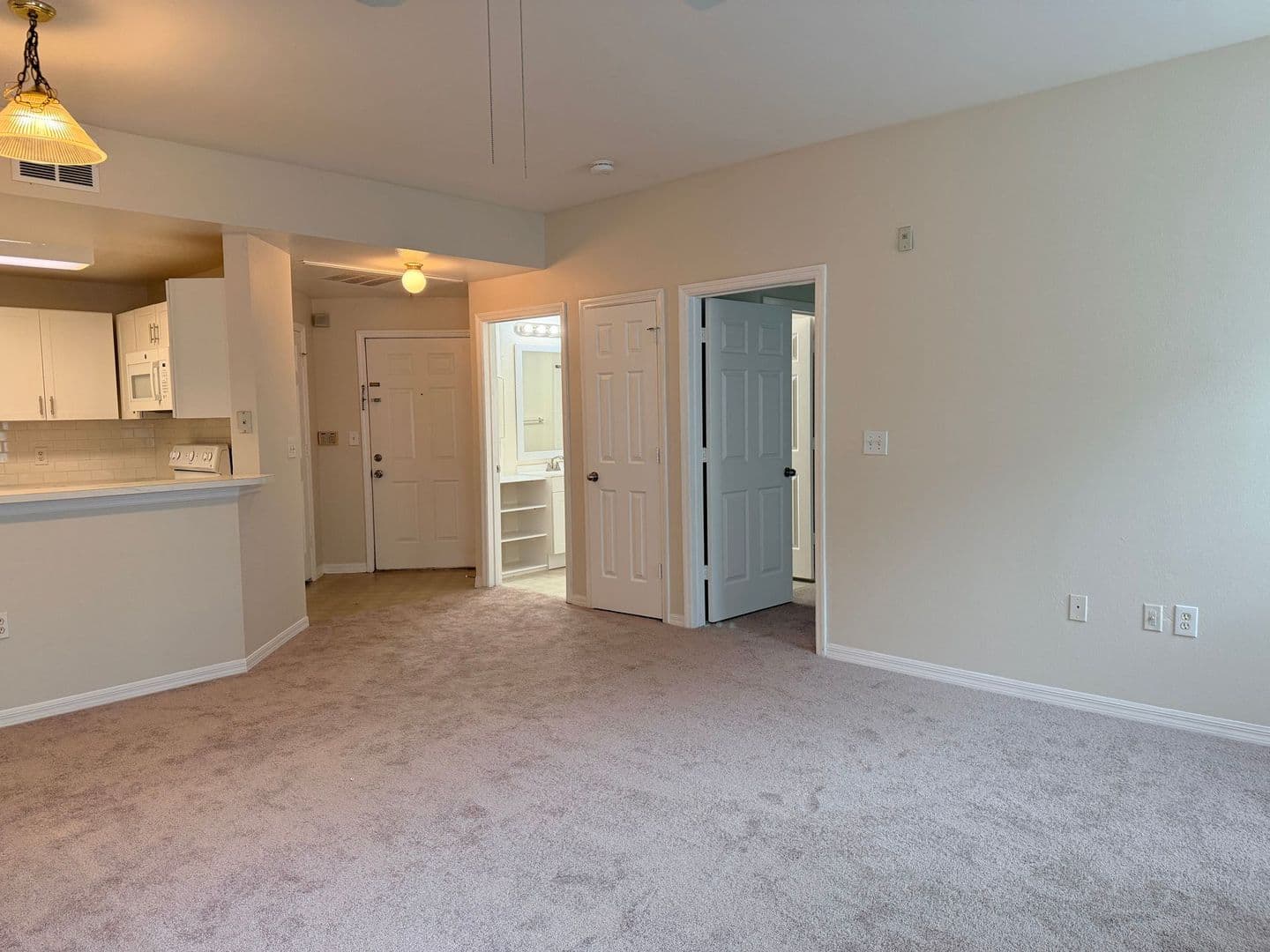 Ocoee Condo: 2025 Erving Circle #103