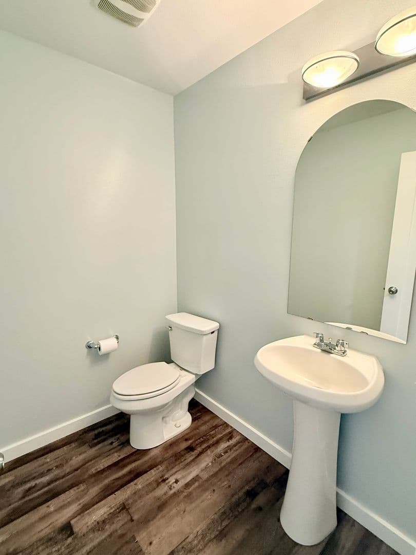 Port Orchard House: 4250 Swift Ave SW